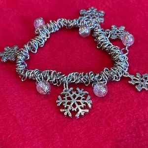 Silver tone snowflake bracelet